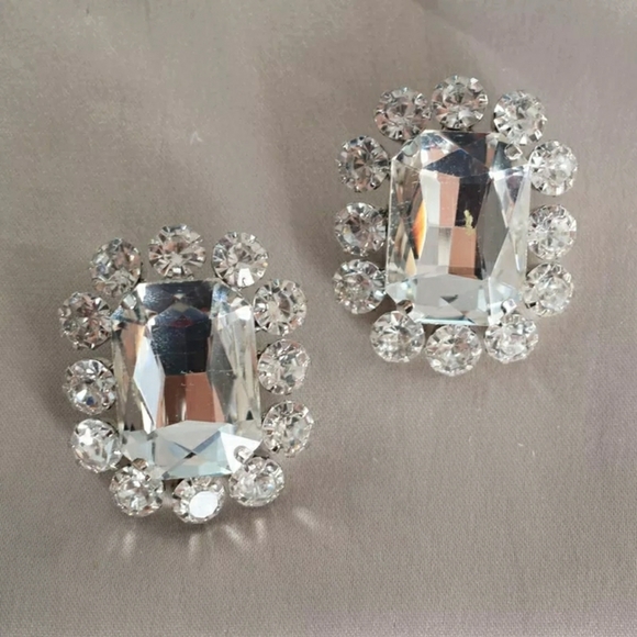 Jewelry - Earrings